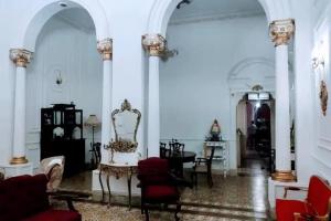 Hostal en Colonial