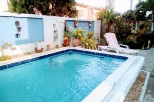 Apartamento con Piscina