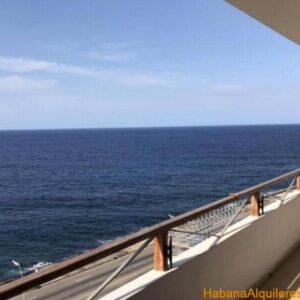 Alquiler de Apartamento en el Vedado con Vista al Mar